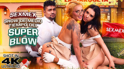 SUPER BLOW HALFTIME SHOW . Paola Rubiel y Gaby Veracruz