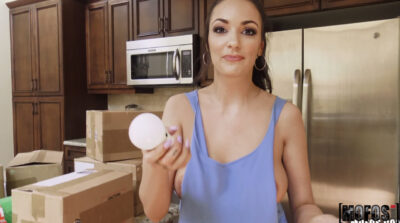 Peek A Boob – Sofi Ryan, Jessy Jones
